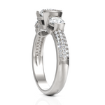 Load image into Gallery viewer, Blooming Three Solitaire Diamond Wedding Ring