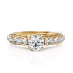 Load image into Gallery viewer, Glistening Classic Round Diamond Ring