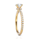 Load image into Gallery viewer, Latin Oval Cut Diamond Solitaire Ring (0.50 CT Oval)
