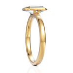Load image into Gallery viewer, Alluring Emerald Cut Diamond With Bezel Setting (1.00 CT.)